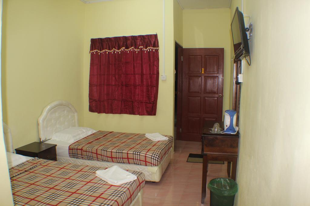 Liwagu Lodge Ranau Phòng bức ảnh